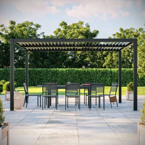 Pergola bioclimatique en acier 